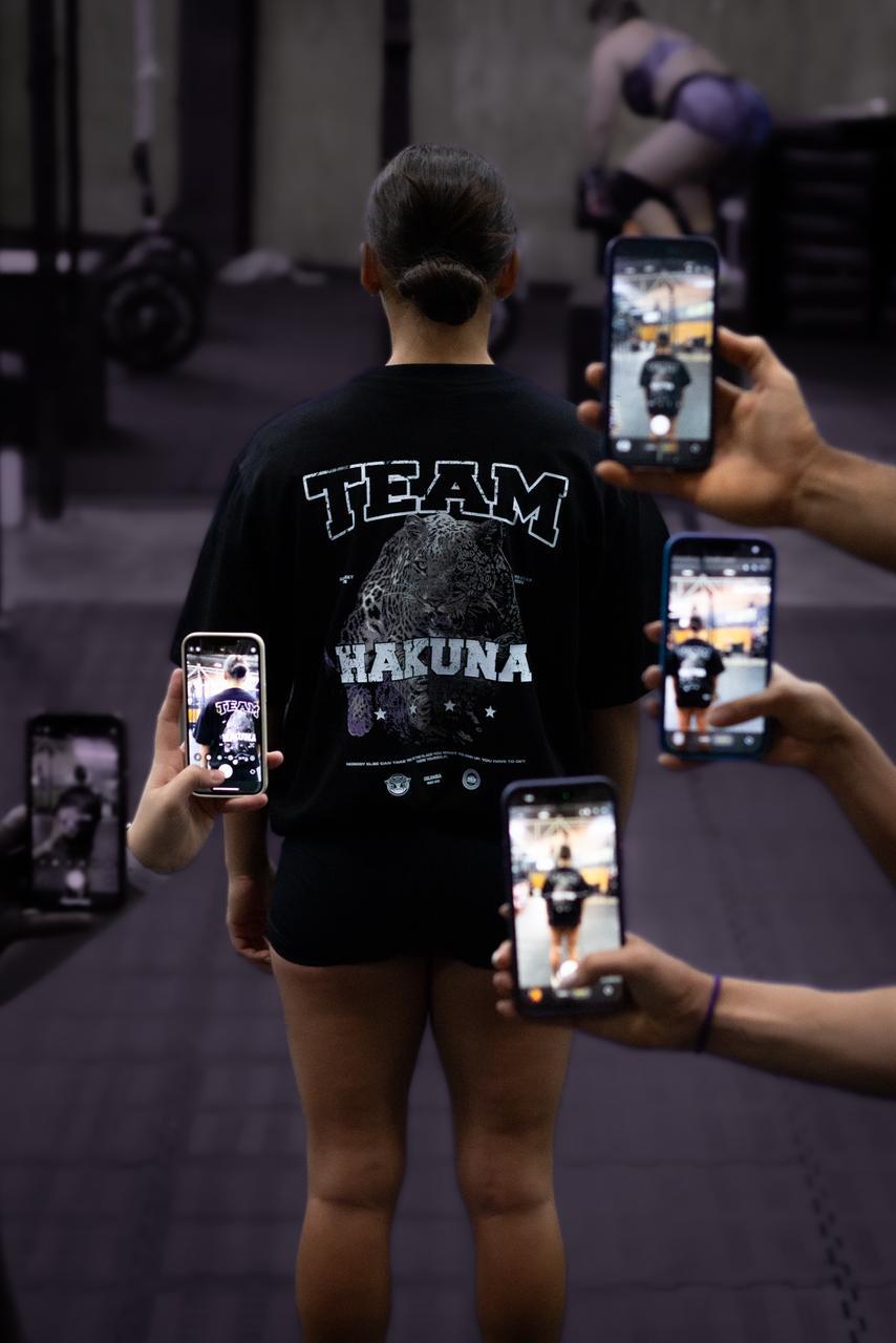 T-SHIRT TEAM HAKUNA